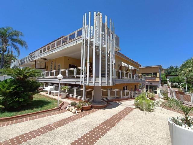 Villa Indipendente in vendita a IV Circoscrizione, Palermo