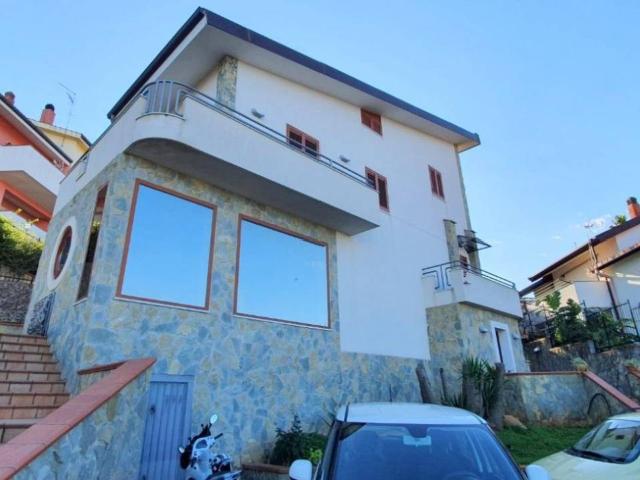 Villa Indipendente in vendita a IV Circoscrizione, Palermo