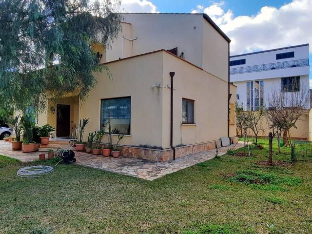 Villa Indipendente in vendita a VII Circoscrizione, Palermo