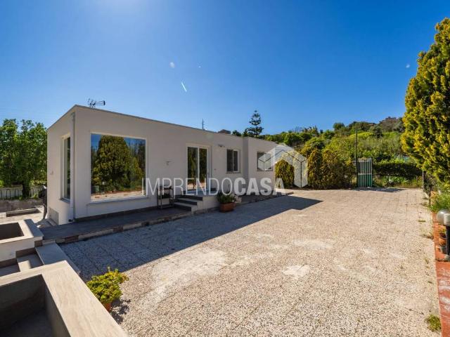 Villa Indipendente in vendita a IV Circoscrizione, Palermo