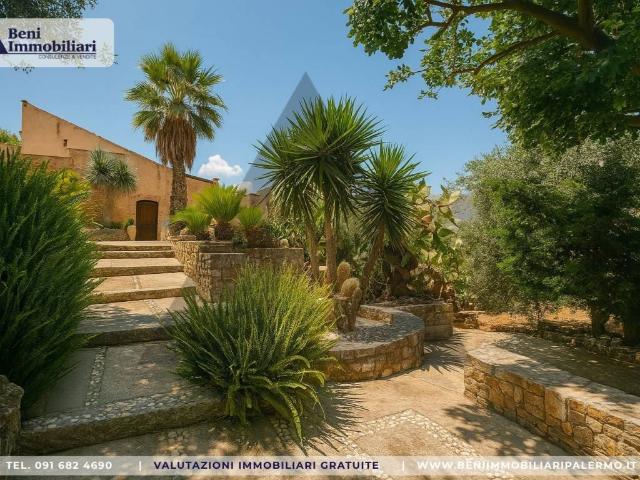 Villa Indipendente in vendita a IV Circoscrizione, Palermo