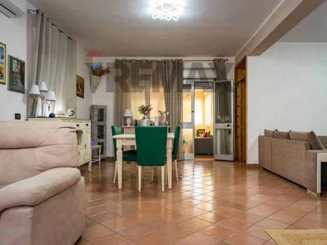 Villa Indipendente in vendita a V Circoscrizione, Palermo