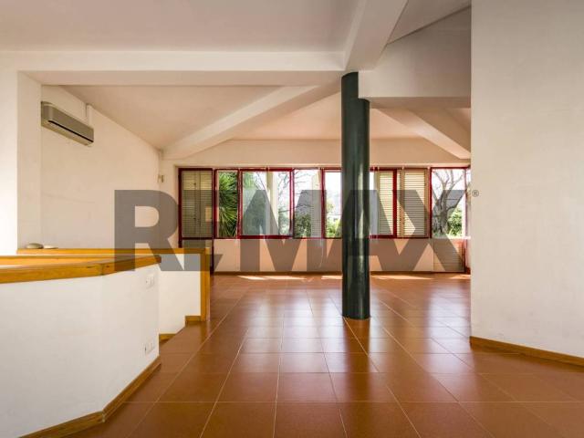 Villa Indipendente in vendita a V Circoscrizione, Palermo