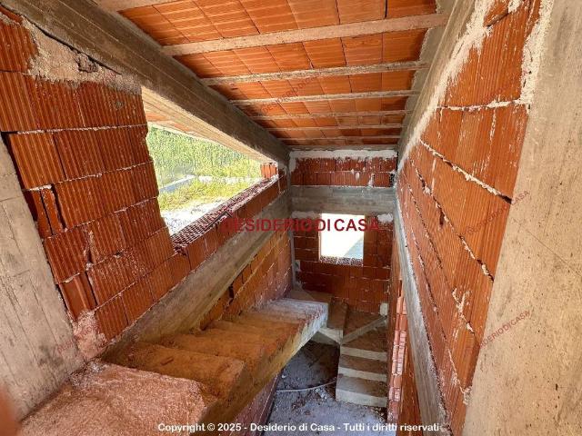 Villa Indipendente in vendita a Aquino, Monreale