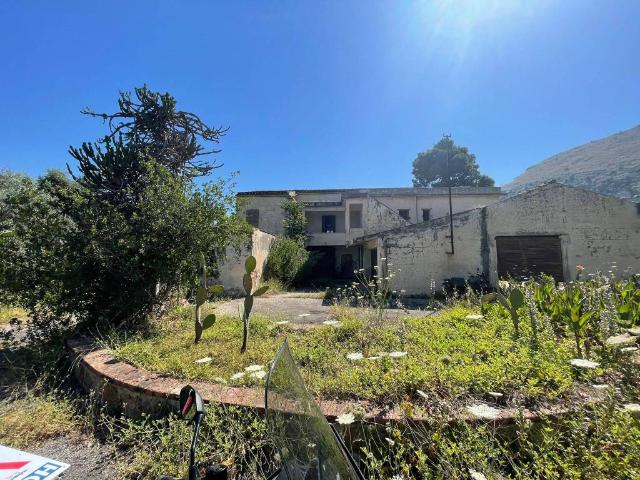 Villa Indipendente in vendita a III Circoscrizione, Palermo
