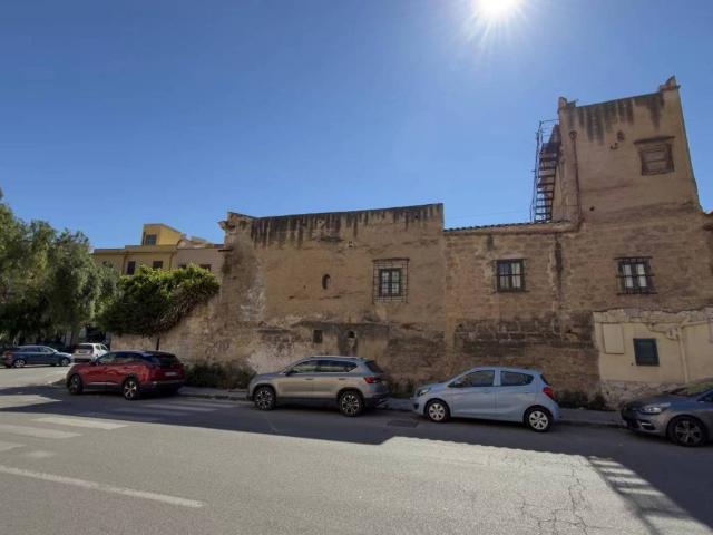 Villa Indipendente in vendita a VIII Circoscrizione, Palermo