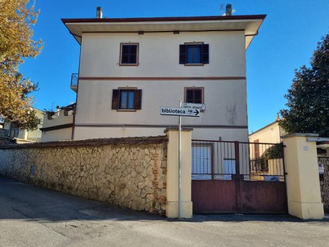 Villa Indipendente in vendita a Colombella, Roma Capitale