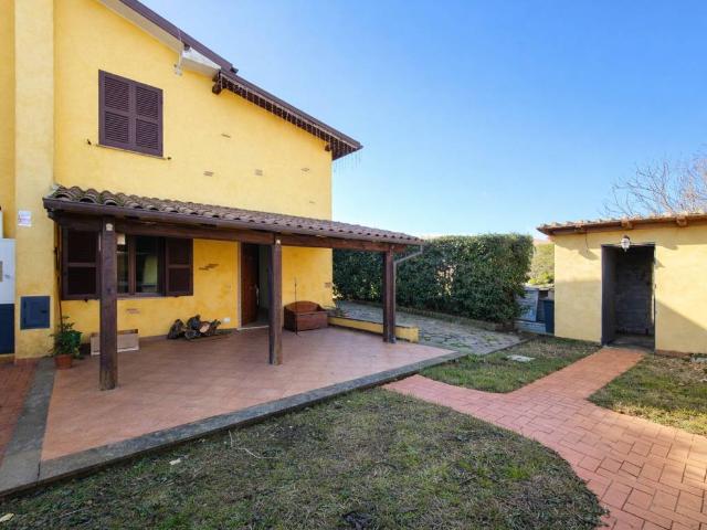 Villa Indipendente in vendita a Colle del Fico, Roma Capitale