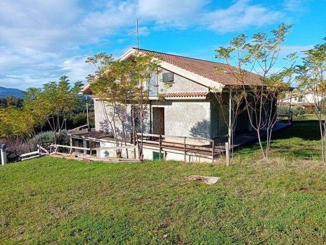 Villa Indipendente in vendita a Casale Lungo, Roma Capitale