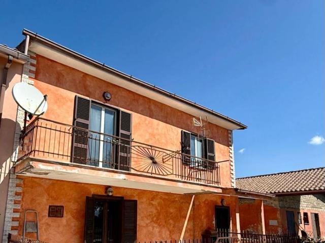 Villa Indipendente in vendita a Le Quadrelle, Roma Capitale