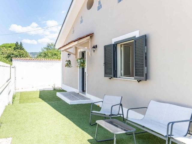 Villa Indipendente in vendita a Colle delle Monache, Roma Capitale