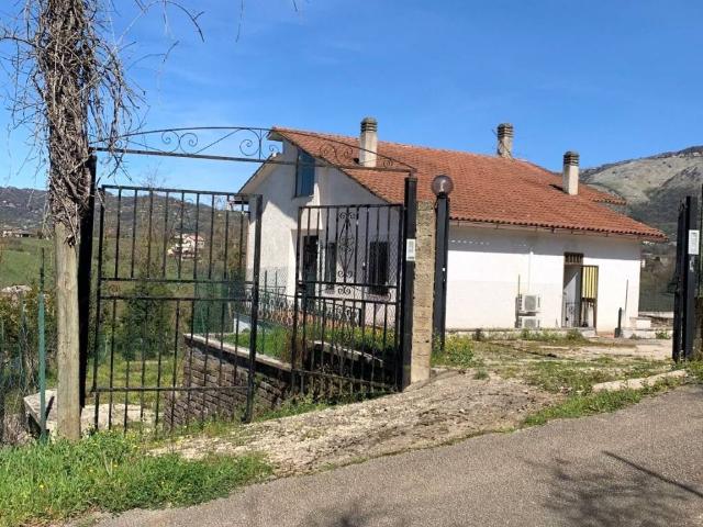 Villa Indipendente in vendita a Terrignano, Paliano