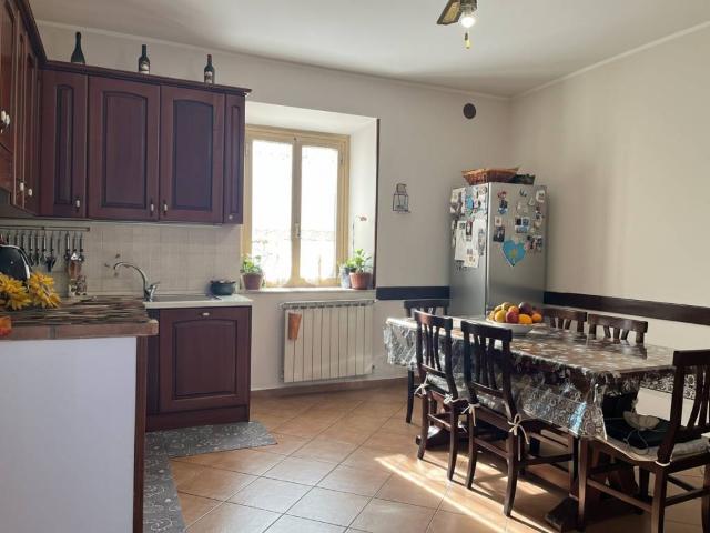 Villa Indipendente in vendita a Paliano, Lazio