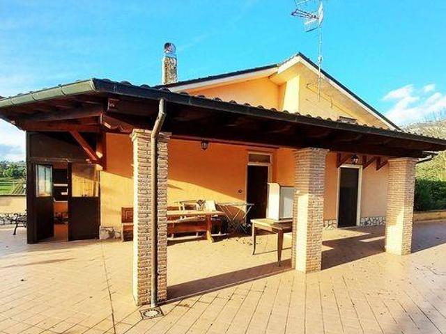 Villa Indipendente in vendita a Santa Maria di Pugliano, Paliano