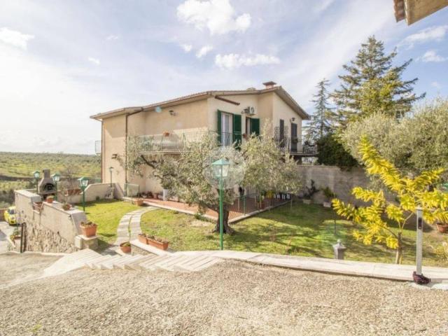 Villa Indipendente in vendita a Roma Capitale, Lazio