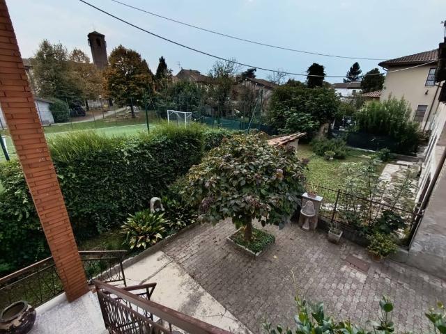 Villa Indipendente in vendita a Pancarana, Lombardia