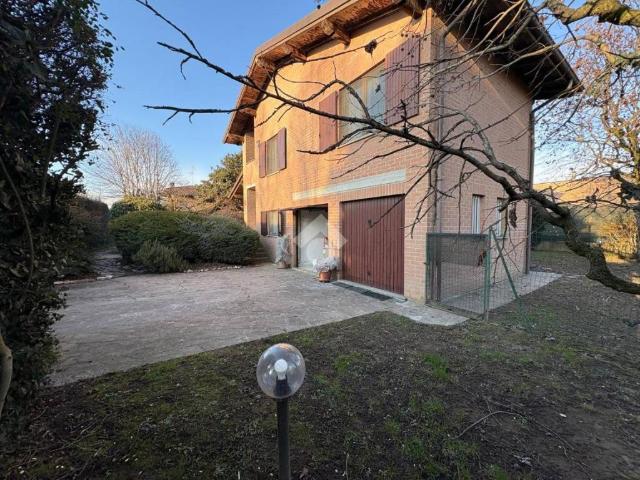 Villa Indipendente in vendita a Pandino, Lombardia