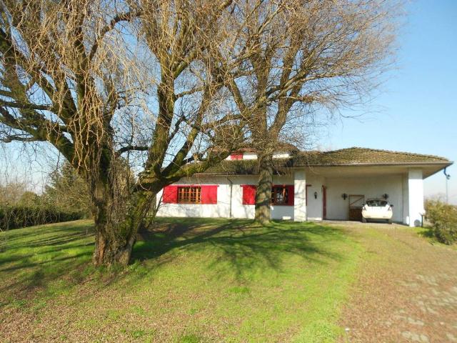 Villa Indipendente in vendita a Pandino, Lombardia