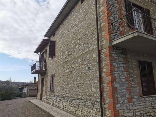 Villa Indipendente in vendita a Gioiella, Umbria