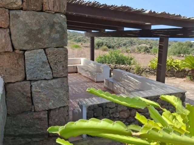 Villa Indipendente in vendita a Pantelleria Aeroporto, Sicilia