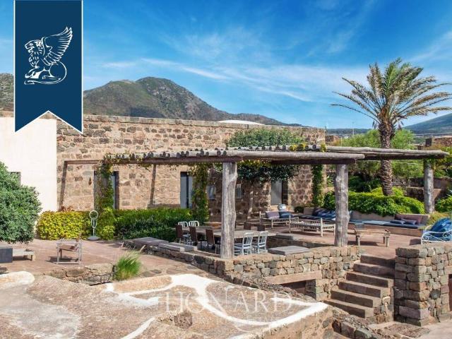 Villa Indipendente in vendita a Raháli, Pantelleria Aeroporto