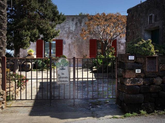 Villa Indipendente in vendita a San Vito, Pantelleria Aeroporto