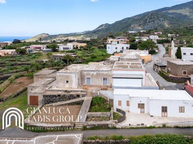 Villa Indipendente in vendita a Raháli, Pantelleria Aeroporto