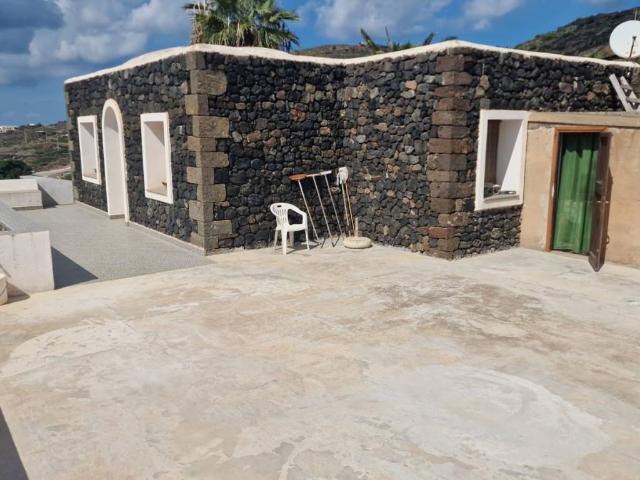 Villa Indipendente in vendita a Pantelleria Aeroporto, Sicilia