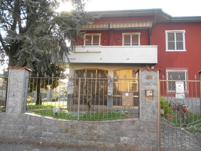 Villa Indipendente in vendita a Pantigliate, Lombardia