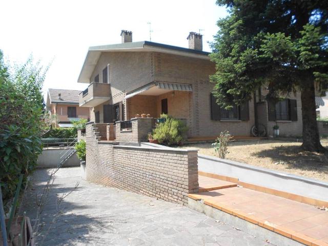 Villa Indipendente in vendita a Pantigliate, Lombardia