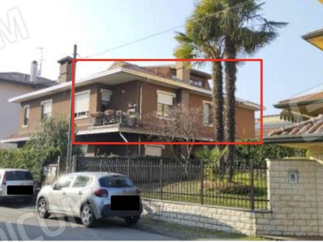 Villa Indipendente in vendita a San Lorenzo, Parabiago