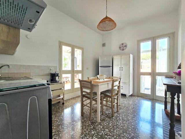 Villa Indipendente in vendita a Puglia, Lecce