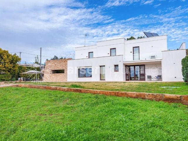 Villa Indipendente in vendita a Puglia, Lecce