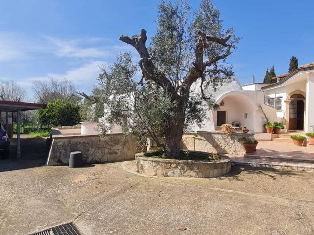 Villa Indipendente in vendita a Puglia, Lecce