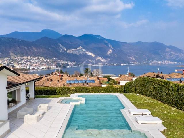 Villa Indipendente in vendita a Paratico, Lombardia