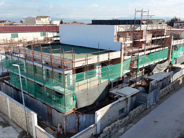Villa Indipendente in vendita a Parete, Campania