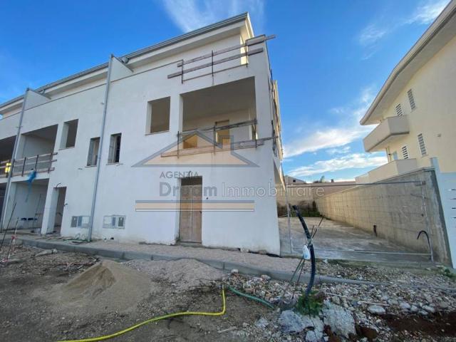 Villa Indipendente in vendita a Parete, Campania