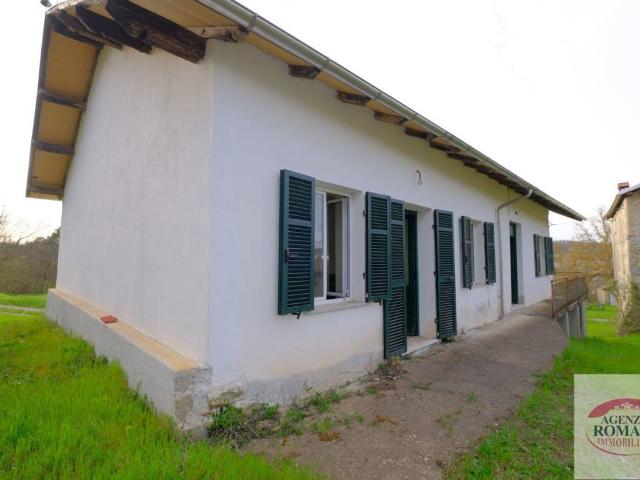 Villa Indipendente in vendita a Piemonte, Alessandria
