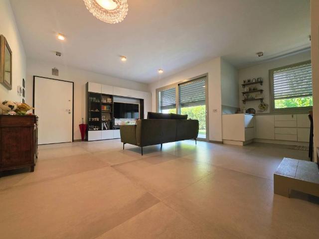 Villa Indipendente in vendita a Sorbolo, Reggio Emilia
