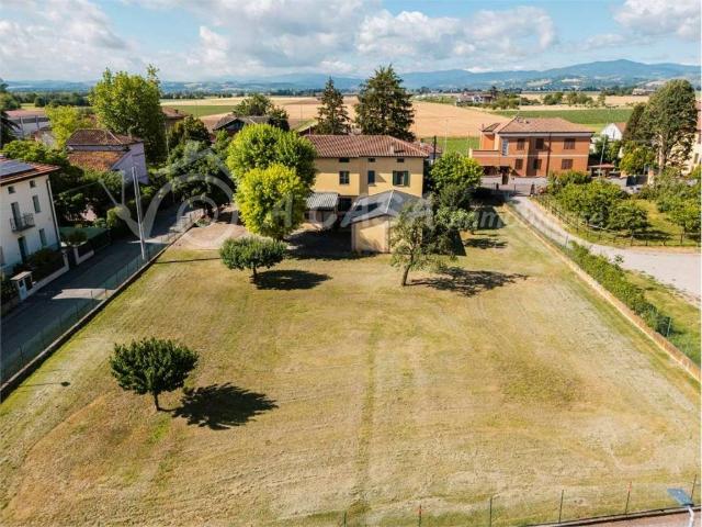 Villa Indipendente in vendita a Vigatto, Sorbolo