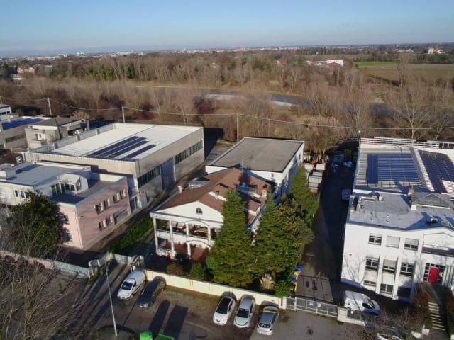 Villa Indipendente in vendita a Alberi di Vigatto, Sorbolo