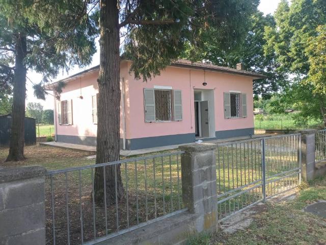 Villa Indipendente in vendita a San Lazzaro, Sorbolo