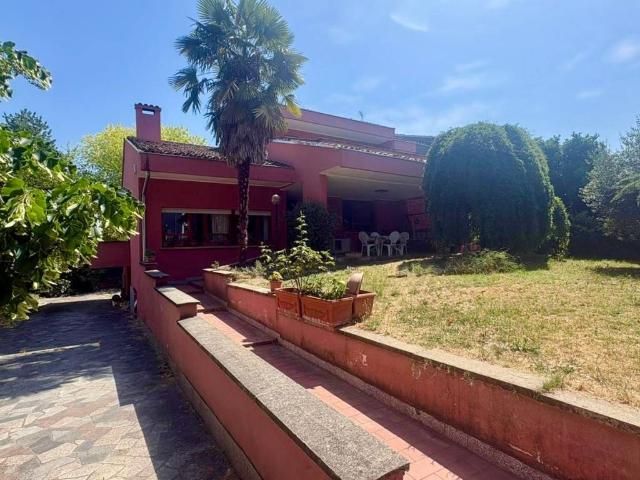 Villa Indipendente in vendita a Vigheffio, Sorbolo