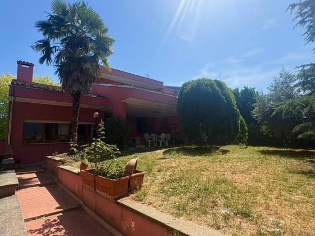 Villa Indipendente in vendita a Vigheffio, Sorbolo