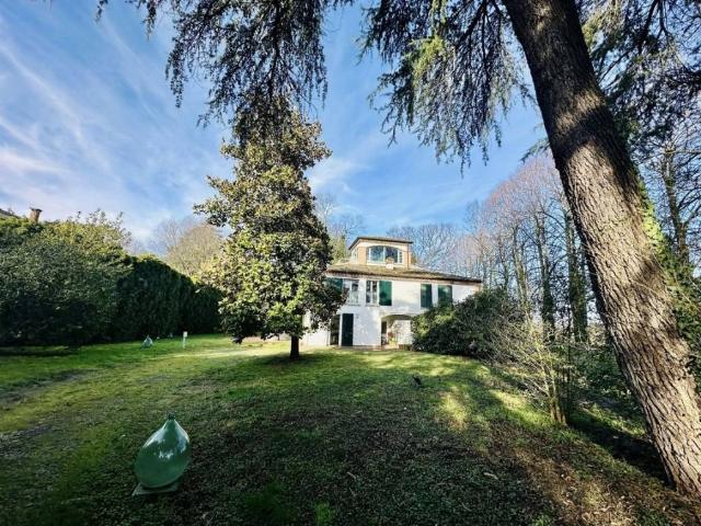 Villa Indipendente in vendita a Vigatto, Sorbolo