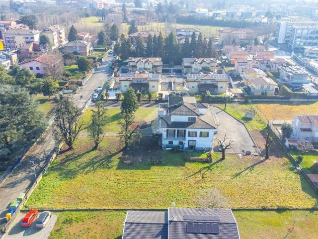 Villa Indipendente in vendita a Scarzara, Sorbolo