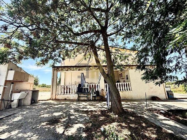 Villa Indipendente in vendita a Partinico, Sicilia