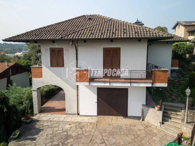 Villa Indipendente in vendita a Piemonte, Novara