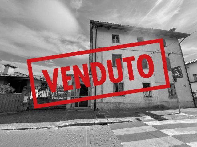 Villa Indipendente in vendita a Pasian Di Prato, Friuli-Venezia Giulia