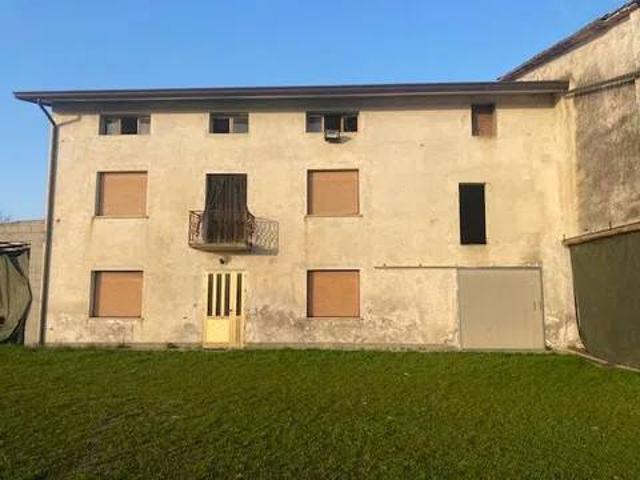 Villa Indipendente in vendita a Pasiano Di Pordenone, Friuli-Venezia Giulia